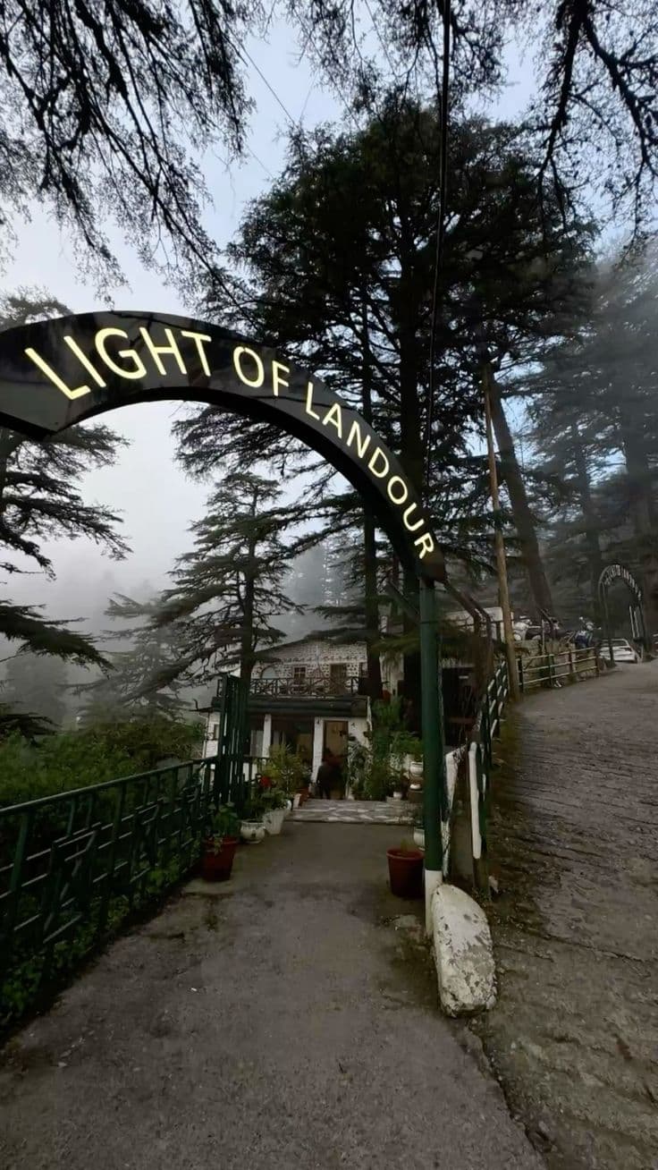 Mussoorie & Landour  scenery photo 2